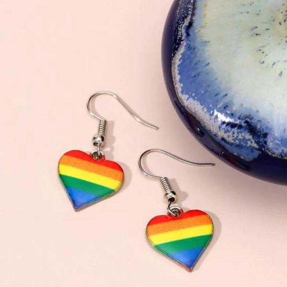GAY PRIDE EARRINGS LBGTQ RAINBOW EARRINGS HEART SHAPED EARRINGS DANGLE LESBIAN - Picture 7 of 9